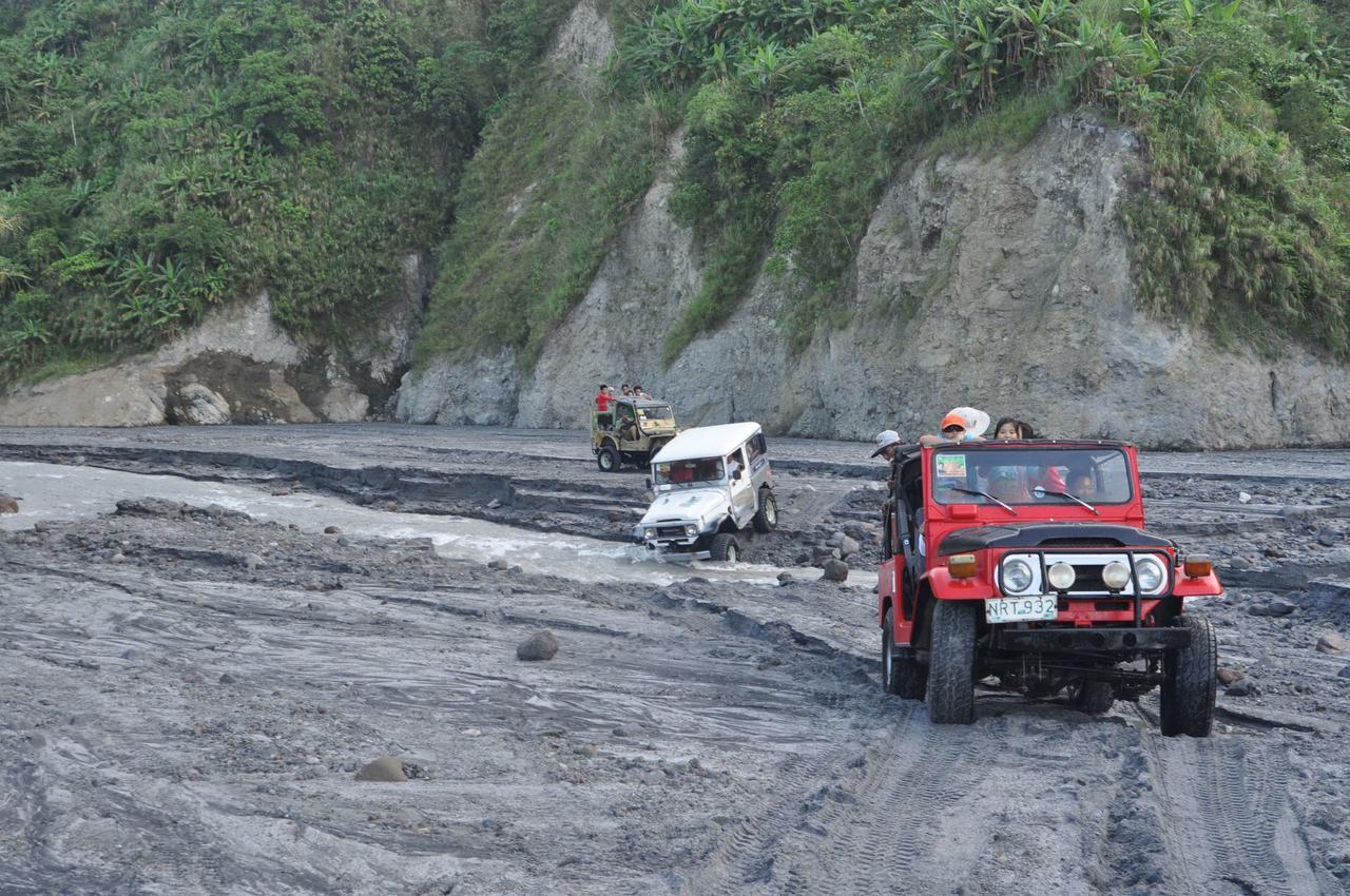 Bognot Lodge : Alvin Bognot Mt Pinatubo Guesthouse And Tours Santa Juliana Extérieur photo